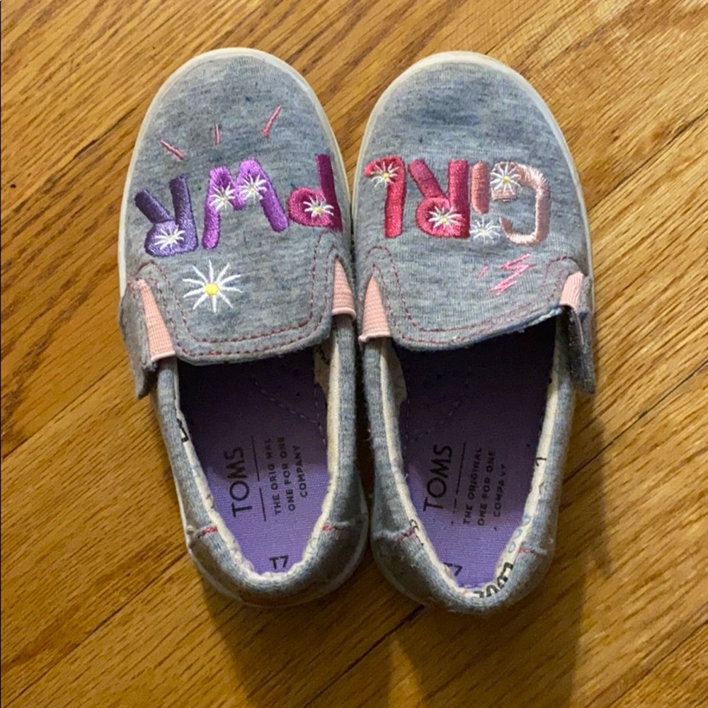Girl power tiny toms